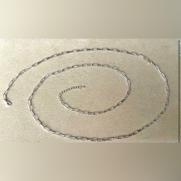 Versatile Maxi Chain 3 in 1 💫 - 18kt Gold Plated & Silver Plated - Picture 5 of 5